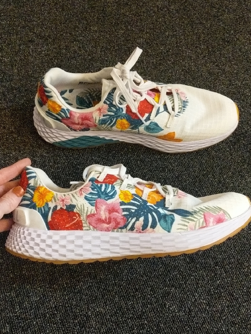 NOBULL Unisex Ripstop Runner Tropical Floral Training Athletic Shoes Like New - Picture 3 of 7